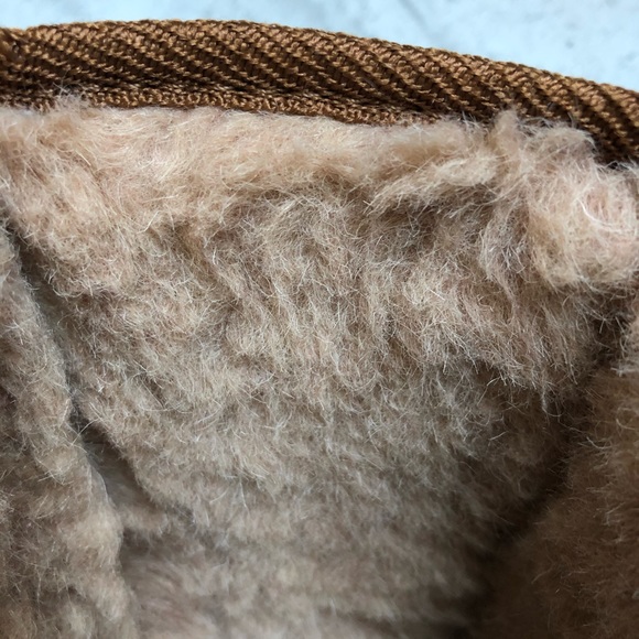 Broadstone Soft Brown Winter Boots - Picture 4 of 5